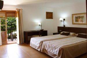Spanish course hotel accommodation in Prado del Rey, Andalusia