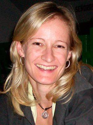 Directora Anja Dibbert